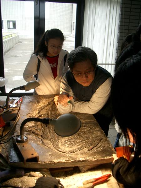 去看程爸爸的恐龍展